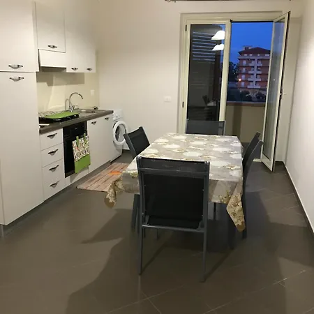 Fronte Climatizzato Ardore Marina