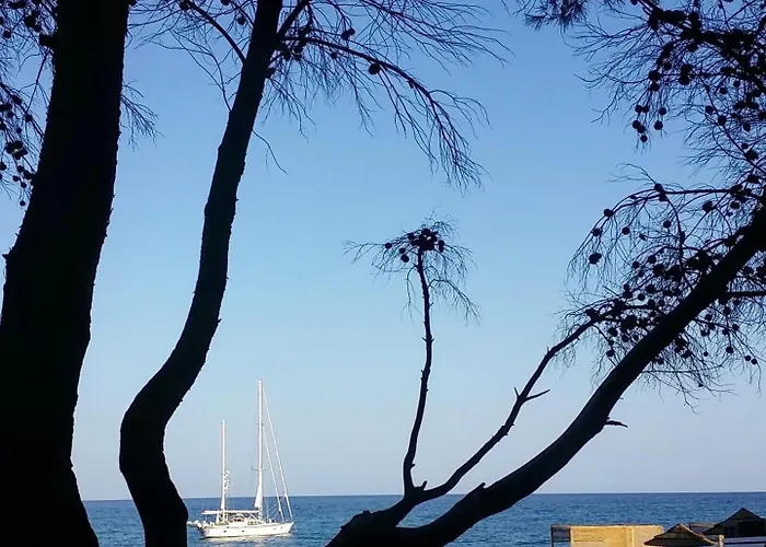 Fronte Climatizzato Ardore Marina